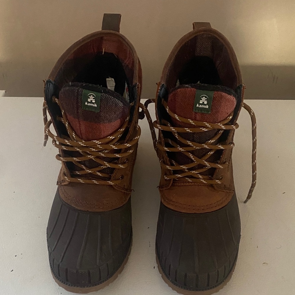 Women’s Kamik winter boots